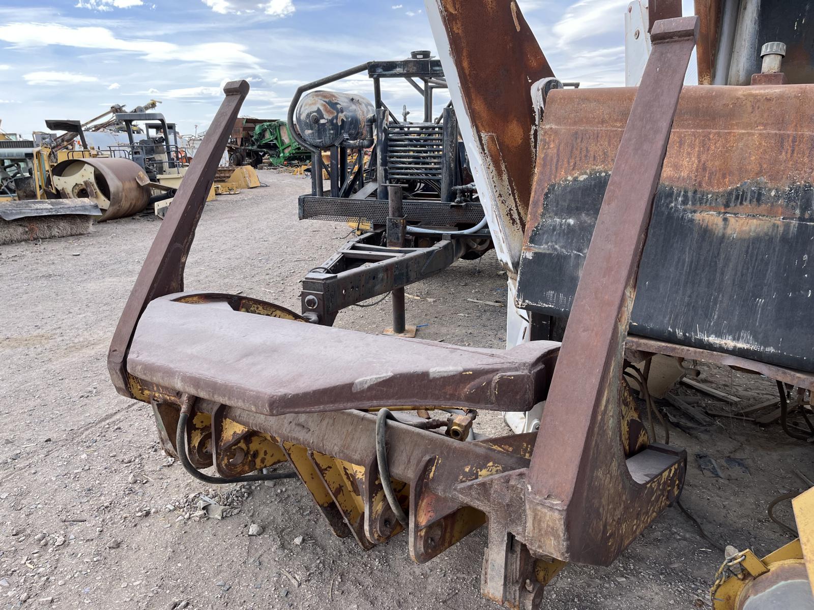 ./imagenes/INVOICE/2019/3765/PICOS PARA TRONCOS DE MADERA (4).JPG